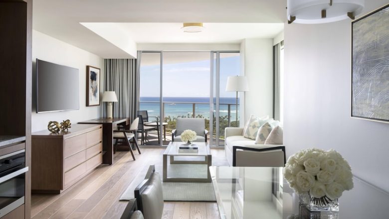 【保存版】リッツ・カールトンワイキキ★No.1絶景グランドスイートの全貌公開